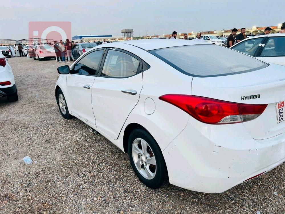 هيونداي النترا